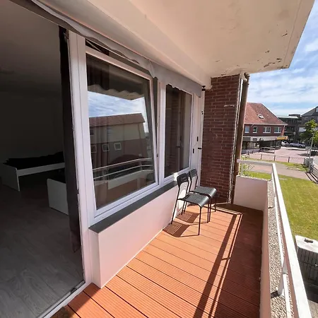 Appartement 3 Bedroom Apartment, 6 Singlebeds, 5min To Autobahn A7, Parking, Balcony Kaltenkirchen